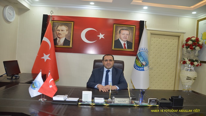 BİRECİK BELEDİYE BAŞKANI MEHMET BEGİT `TEN 23 NİSAN MESAJI