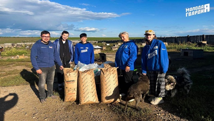 Birleşik Rusya, bölgelerdeki hayvan barınaklarına destek verdi.