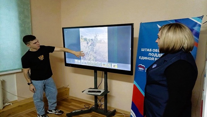 Birleşik Rusya, Hantı-Mansi Özerk Okrugu’nun Oktyabrsky Bölgesi’nde Özel Kuvvetler askeriyle cesaret dersi düzenledi