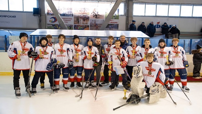 По партпроекту «Единой России» «Детский спорт» в Подгорном Красноярского края состоялся юношеский хоккейный турнир