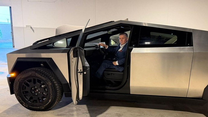 رسالة من آصف أتاسوي، رئيس مجلس إدارة شركة أسفا القابضة، بمناسبة عيد العمال والتضامن في الأول من مايو.