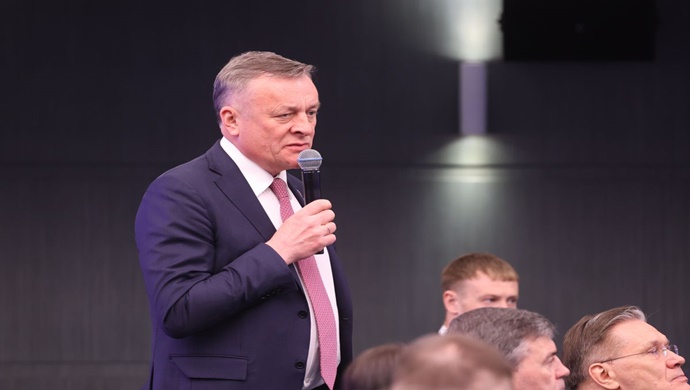 Sergei Gustov, Birleşik Rusya Halk Programı’nın ek gazlaştırma ve kaynak tabanı geliştirme önerileri hakkında konuştu