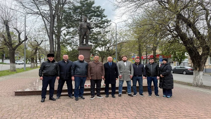 Депутаты «Единой России» доставили гуманитарные грузы из Махачкалы в Новороссийск