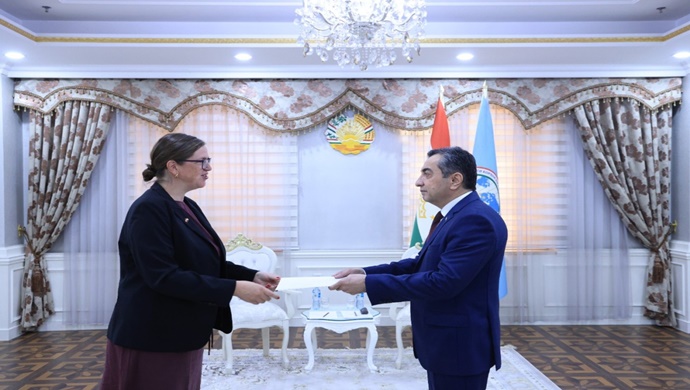 İsviçre Büyükelçisinin güven mektuplarının kopyalarının ibrazı