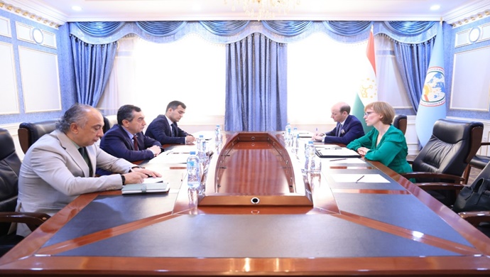 Tacikistan’daki ABD Büyükelçiliği Geçici Maslahatgüzarı ile görüşme