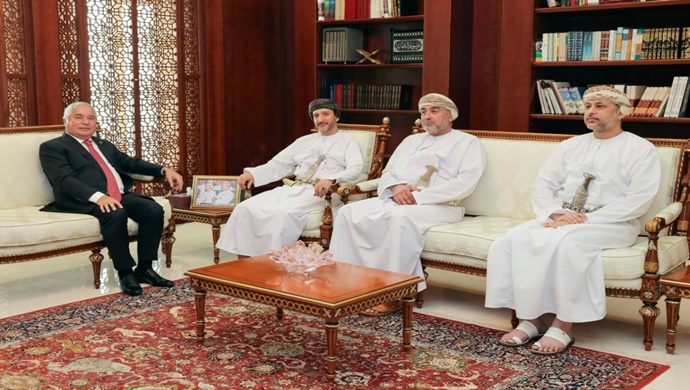 Ambassador of Tajikistan Meets with Oman’s Minister of Culture, Sports and Youth